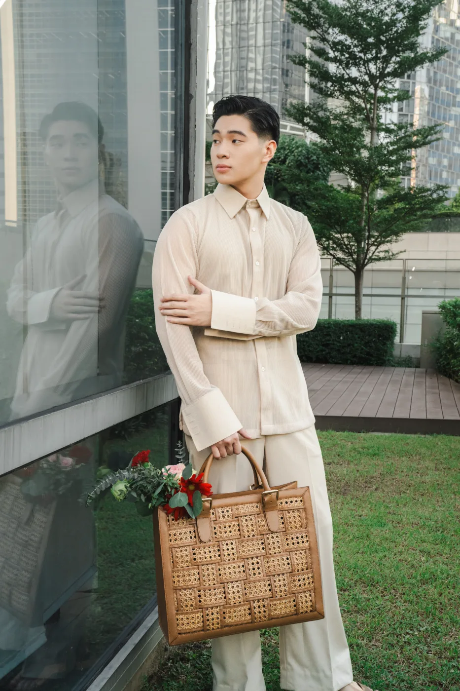 Runway Spring Summer 2024 - Image 13