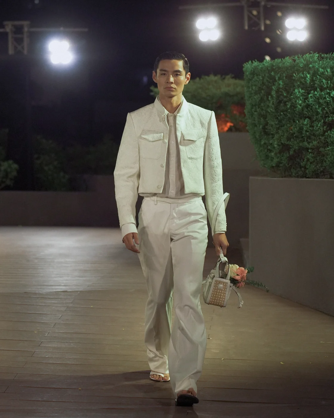 Runway Spring Summer 2024 - Image 32