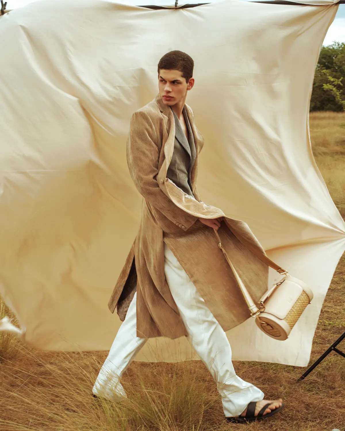 Spring Summer 2025 - Image 14