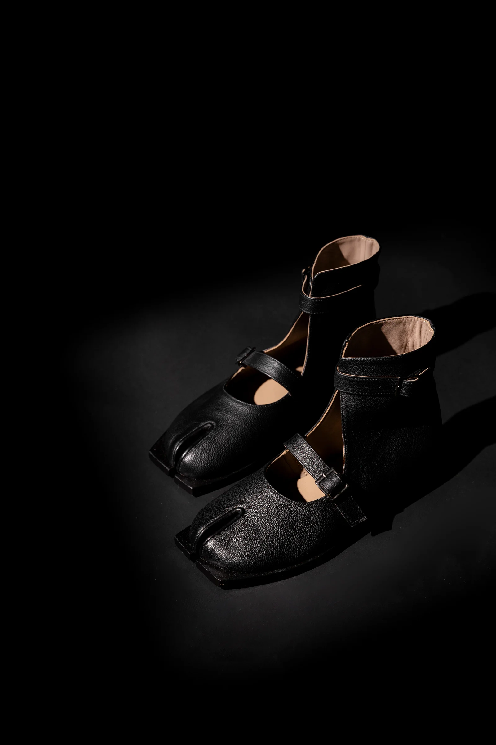 ORIAS Lunar · Black, photograph 15