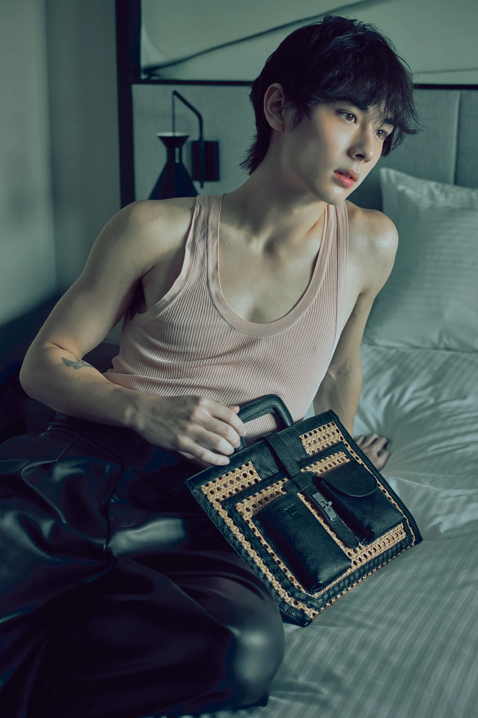ORIAS VIN, photograph 17