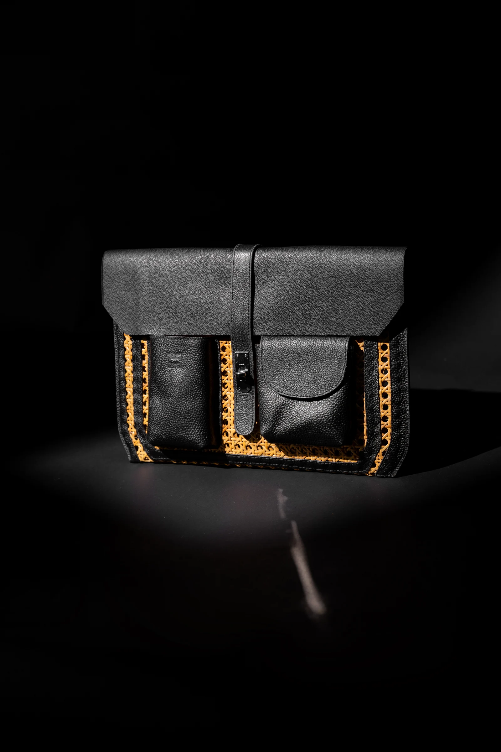 ORIAS Lunar · Black, photograph 12