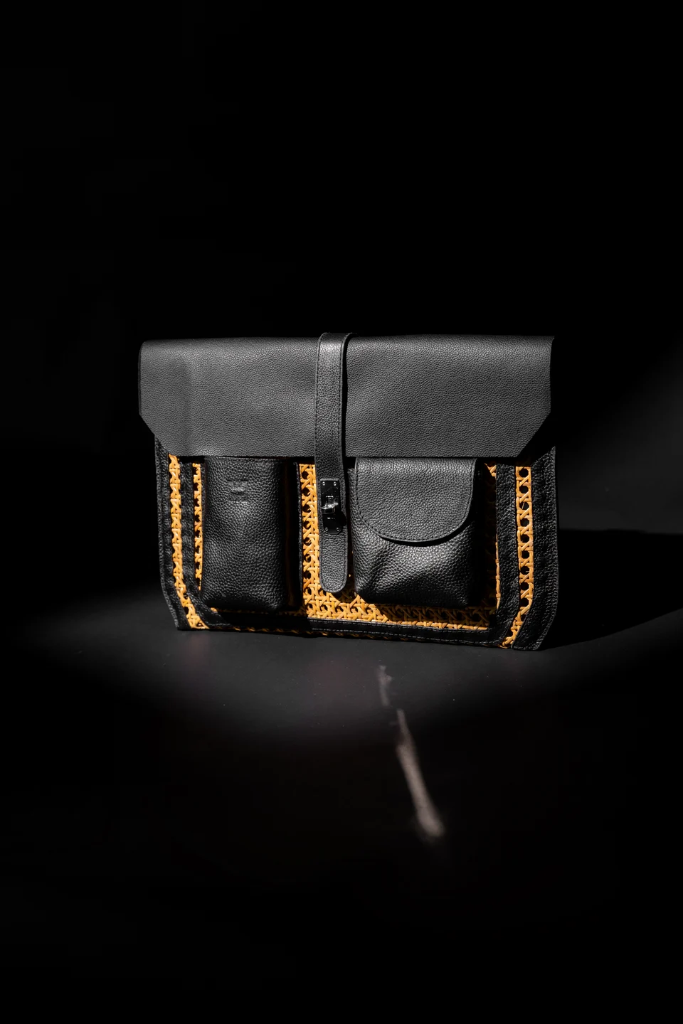 ORIAS Lunar · Black, photograph 12