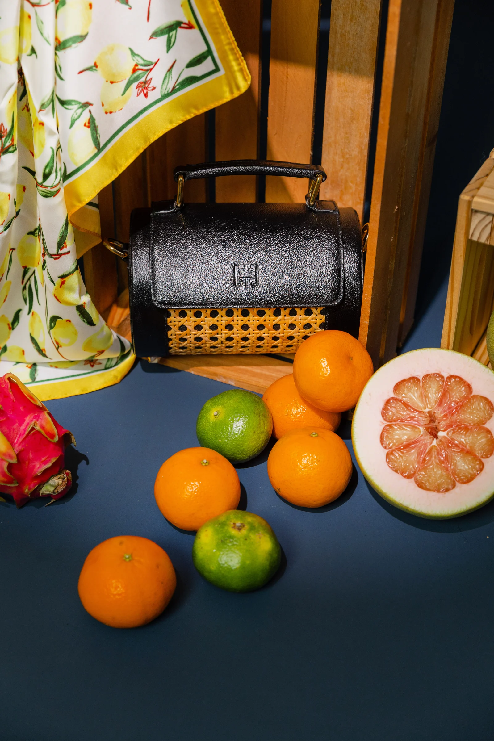 ORIAS Lunar · Fruits Blue, photograph 4